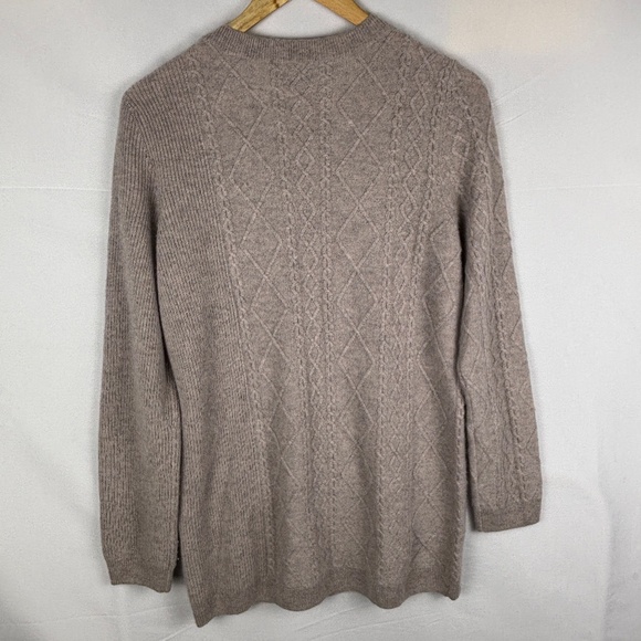 Saks Fifth Ave. Women 100% Cashmere Long Sleeve Sweater Sz XS Taupe Ribbed Soft - Picture 2 of 9